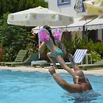 Paradise Garden Aparthotel Gümüşlük