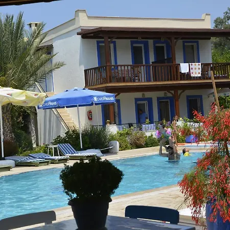 파라다이스 가든 아파트호텔 3*