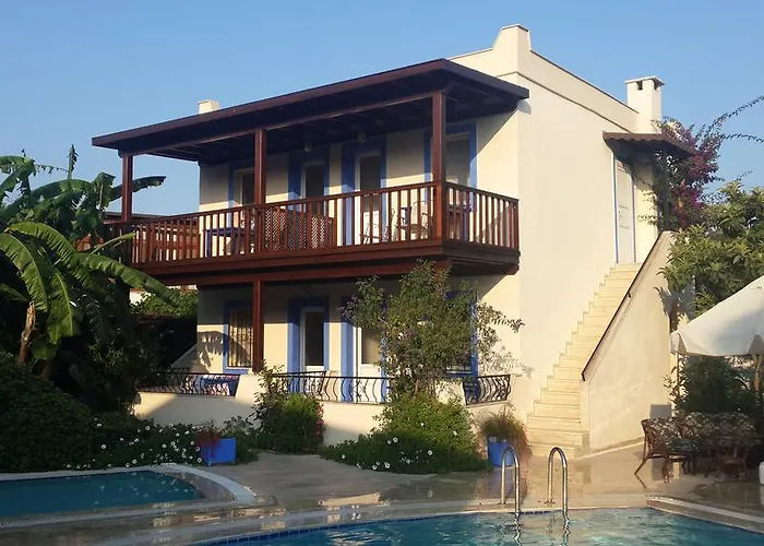 Paradise Garden Apartmanhotel Gümüşlük