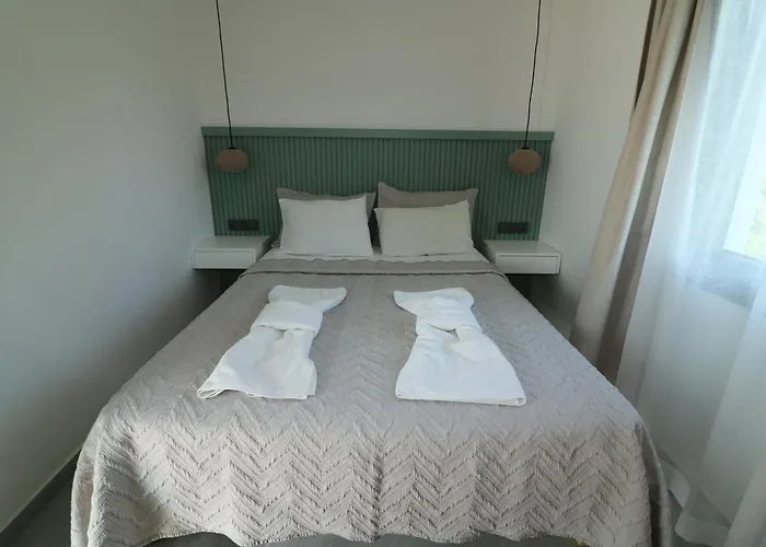 Paradise Garden Apartmanhotel