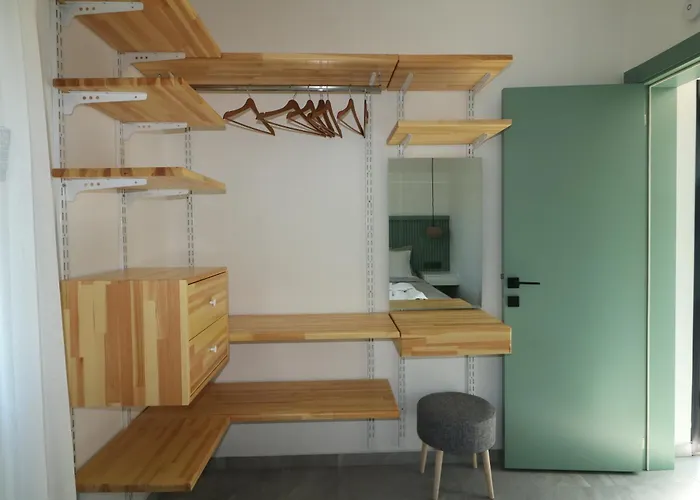 Paradise Garden Apartmanhotel 3*