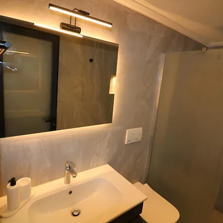 Апарт-отель Paradise Garden