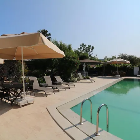 Paradise Garden 3* Gümüşlük