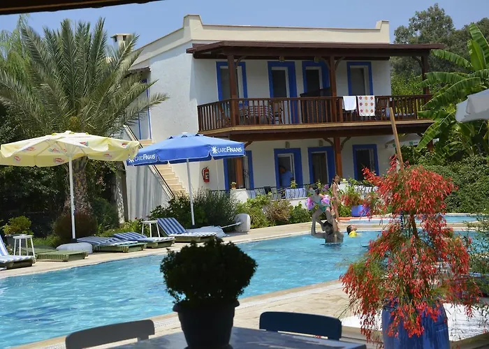 Paradise Garden Hotel de apartamente 3*